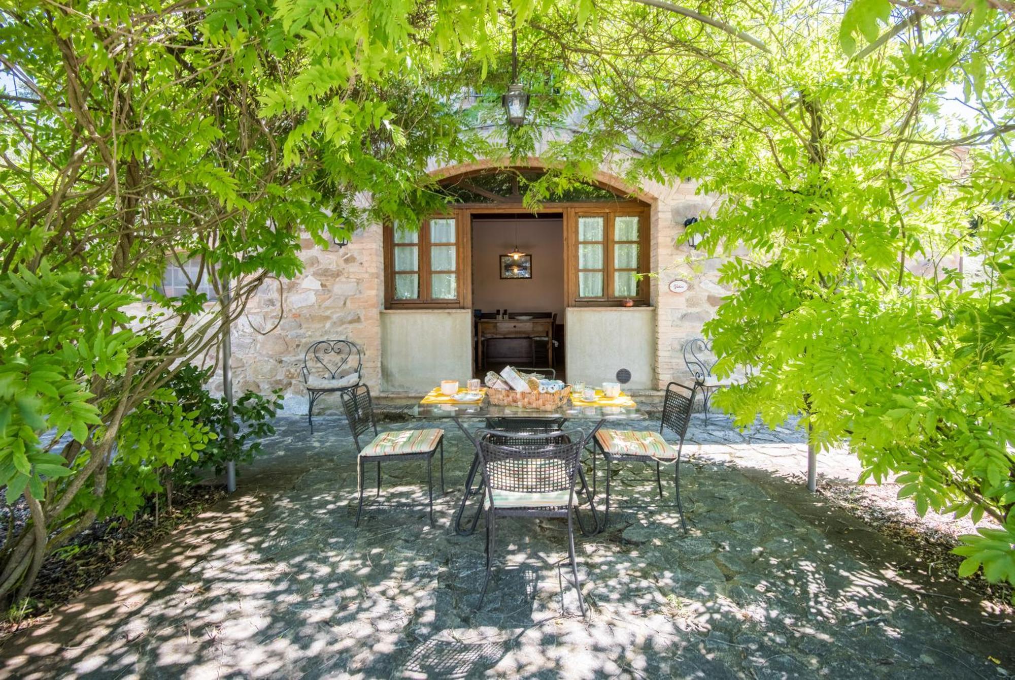 Glicine Apartment Podere Giardino Montalcino Dış mekan fotoğraf